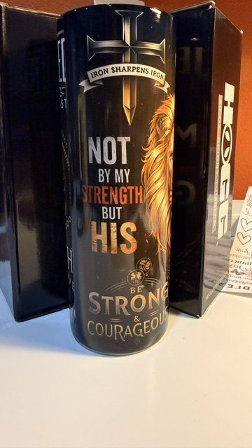 Custom tumbler design by Kreations by Erica